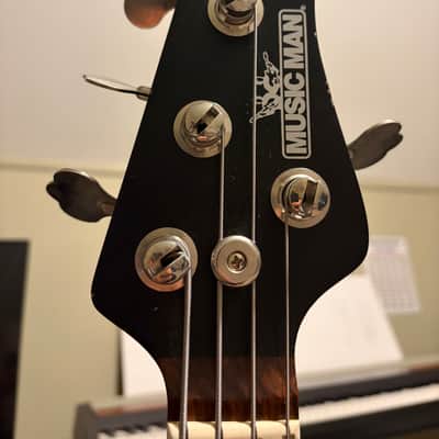 Ernie Ball Music Man USA SUB Bass 4 Active image 3