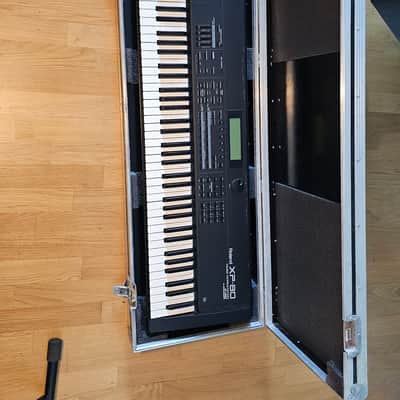Roland XP-80 76-Key 64-Voice Music Workstation Keyboard 1999 - 2004 - Black image 11