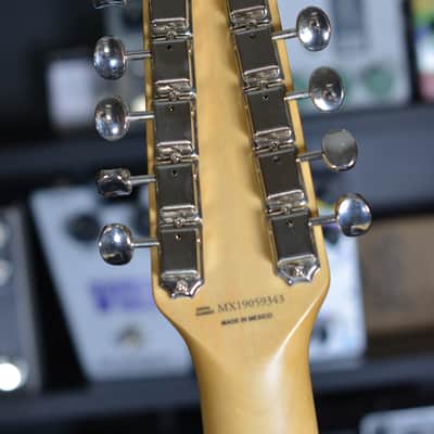 Fender Alternate Reality Series Electric XII with Pau Ferro Fretboard 2019 - Olympic White image 11