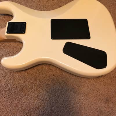Kramer Baretta I 1989 White Signed by Jon Bon Jovi and Richie Sambora Time Capsule Mint image 10