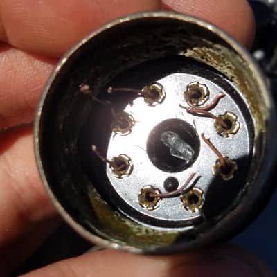 RCA etc. lot 5x 8-pin octal Vacuum Tube Bases 6V6 6SN7 1940s-1960s Black Bakelite, metal, or Brown Micanol image 6