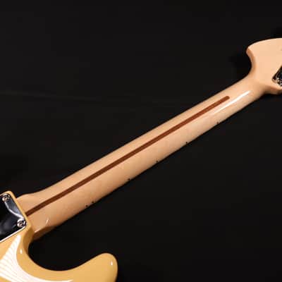Fender Yngwie Malmsteen Stratocaster Scalloped Maple Fingerboard Vintage White 958 image 6