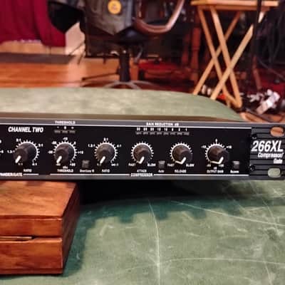 dbx 266XL Stereo Compressor / Gate 2010s - Black image 2