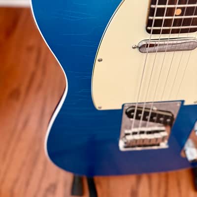 Fender American Ultra Luxe Vintage '60s Telecaster Custom - Lake Placid Blue image 4