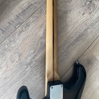 Squier Steve Rothery Stratocaster Marillion Squier by Fender Blac image 8