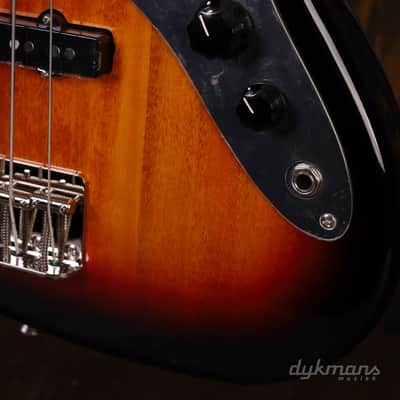 Squier Classic Vibe 60's Jazz Bass 3-Color Sunburst image 4