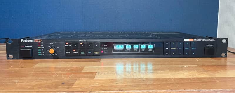 Roland SDE-3000A Digital Delay - Black image 1