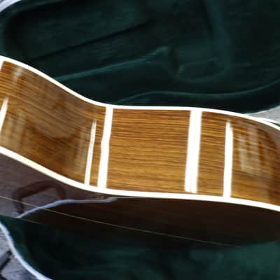 Martin 000-28 Sunburst Mint Condition w/original case image 12