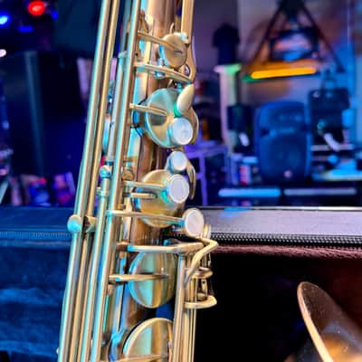 Allora Paris Tenor Saxophone - Antique Matte image 10