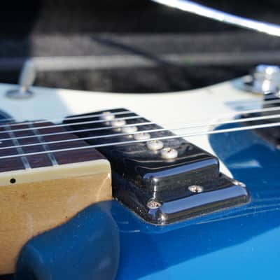 Mosrite USA V65 Mark I 1994 - blue metalic image 14