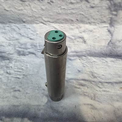 Switchcraft XLR Female to Female Connector image 1