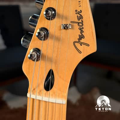 Fender Limited Edition Player Stratocaster® HSS Plus Top 2020 image 6