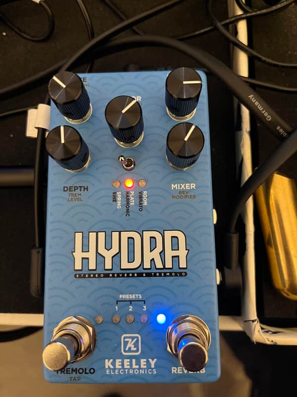 Keeley Hydra Stereo Reverb & Tremolo
