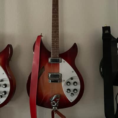 Rickenbacker 330/12 1990 - 2011 Fireglo w/case image 2