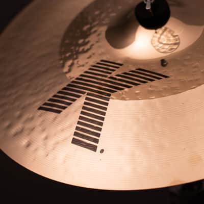 Zildjian 17" K Custom Hybrid Crash image 5