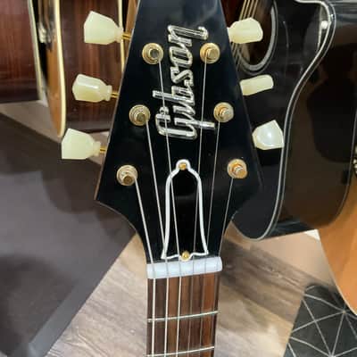 Gibson custom shop 1958 mahogany flying v walnut 58 reissue image 7