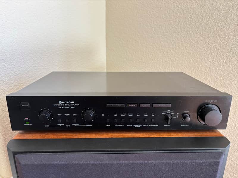 Hitachi HCA-8500 1985 - Black image 1