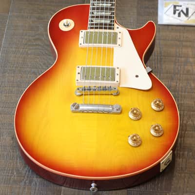 MINTY! 2006 Gibson Custom 1958 Les Paul Standard Reissue Electric Guitar Cherry Sunburst + COA OHSC image 2
