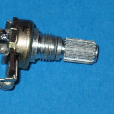 one used vintage genuine Boss DIST (VR2) pot potentiometer from for DF2 pedal DF-2, M250k A, 1980'S image 8