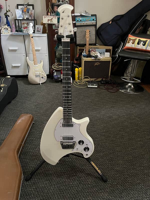 Ovation Breadwinner 1973 - White image 1