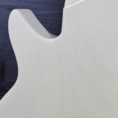 Eastman Juliet PB Electric Guitar – Boutique Offset w/ Bare Knuckle Pickup, Okoume Body, Premium Gig Bag image 18
