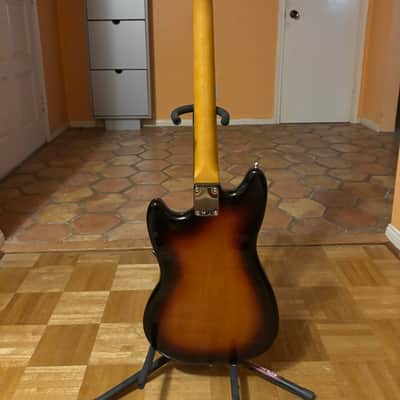 Fender Mistang 2019 - Sunburst image 4