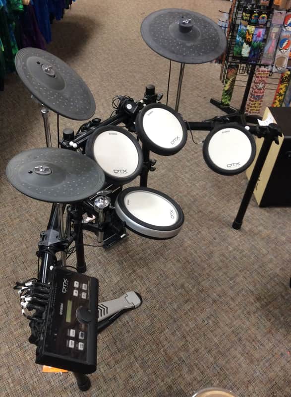 Yamaha DTX500 Electronic Drum Kit image 1