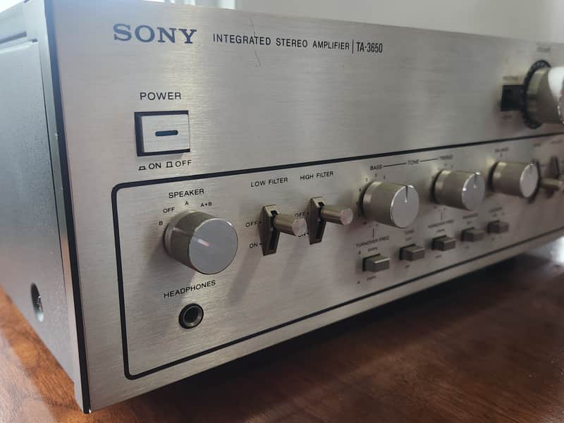 Sony TA-3650 - 1976-79 - Brushed Aluminum image 1