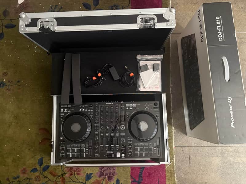 Pioneer DDJ-FLX10 4-Channel DJ Controller