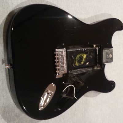 Squier Affinity Stratocaster Body - Full Width - Solid Alder - Swimming Pool Route - Bridge - Input image 4