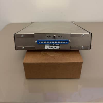 Heritage Audio 8173 - Blue image 2