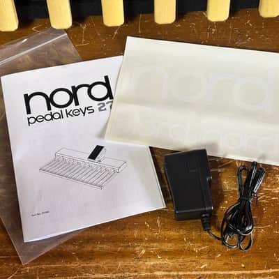 Nord Pedal Keys 27 with Swell Pedal for Nord C2 Organ image 4
