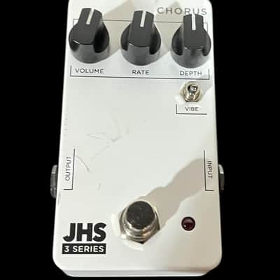 JHS 3 Series Chorus 2020 - Present - White X11990 image 1