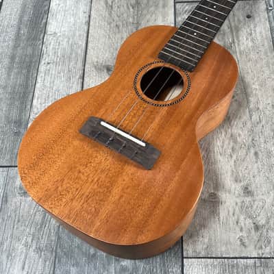 Pono MC All Solid Mahogany Concert Ukulele *NEW Bild 2
