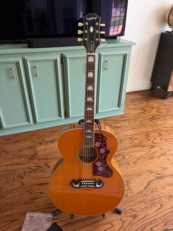 Epiphone J-200 studio 2021 - Present - Antique Natural image 1