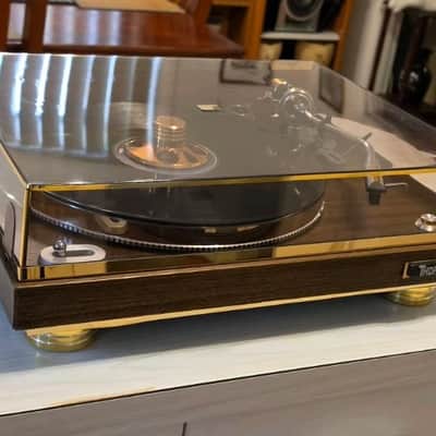 VINTAGE THORN RESTORED TURNTABLE/33/45 SPEED/GOLD STYLE CHROME EDITION image 7