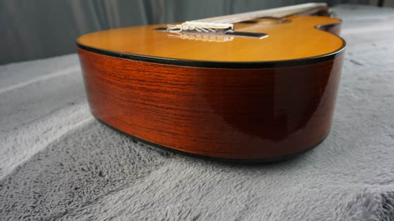 YAMAHA アコースティックギター 　C-180 YAMAHA ヤマハC-180 クラシックギター アコースティックギター 本体