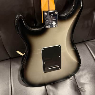 Fender Player Plus Stratocaster HSS with Pau Ferro Fretboard 2021 - Present - Silverburst image 10