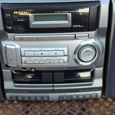 Aiwa Compact Disc Carry Component System CA-DW635U Cassette Radio Boombox image 5
