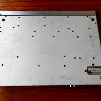 Roland Fantom-XR Rackmount Synthesizer Module 2004 - 2010 - Silver image 7
