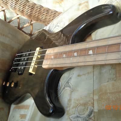 Fretless bass guitar By Mazeti/Mark P image 12