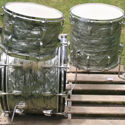 one owner 1966 Ludwig 13,16,22 in Sky blue pearl image 3