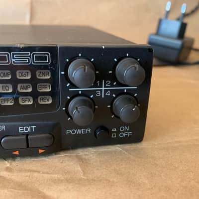 Zoom 9050 Advanced Instrument Effects Processor 90s VGC with p/s and Users Manual image 11