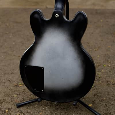 Custom 2013 Gibson ES-335 Studio – FVKDPN #002 (One-of-a-Kind) Delonge 333 Influenced image 10