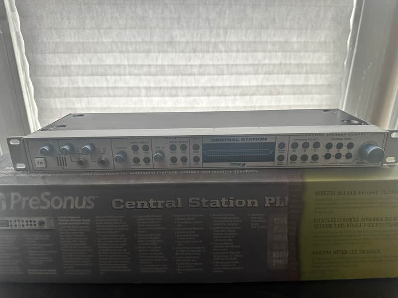 PreSonus Central Station Plus Monitor Controller with Remote Control 2010s - Silver image 1