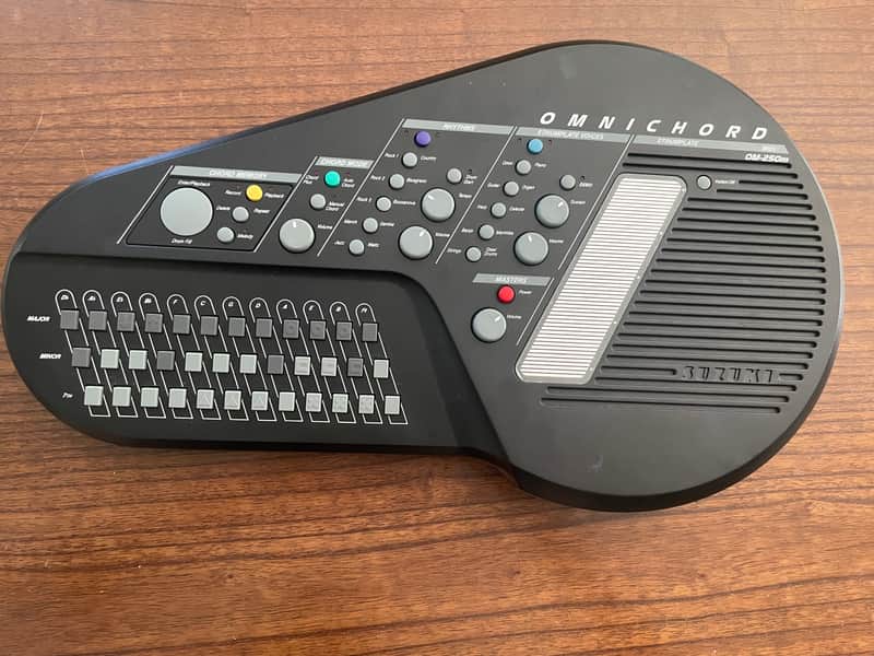 Suzuki OM-250M Omnichord mid 90’s - black image 1