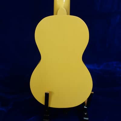 Mahalo MK1 Ukulele Kahiko Transparent - Butterscotch Blonde image 3