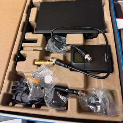 Sennheiser XSW IEM Set A-band 2025 - Black image 4