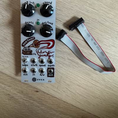 Zvex Instant Lo-Fi Junky Eurorack Module image 2