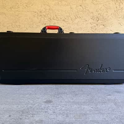 Fender American Deluxe Stratocaster 2013 3-Color Sunburst Maple Neck OHSC image 12